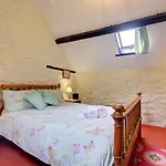 3 Bed In York Oc-y053a *